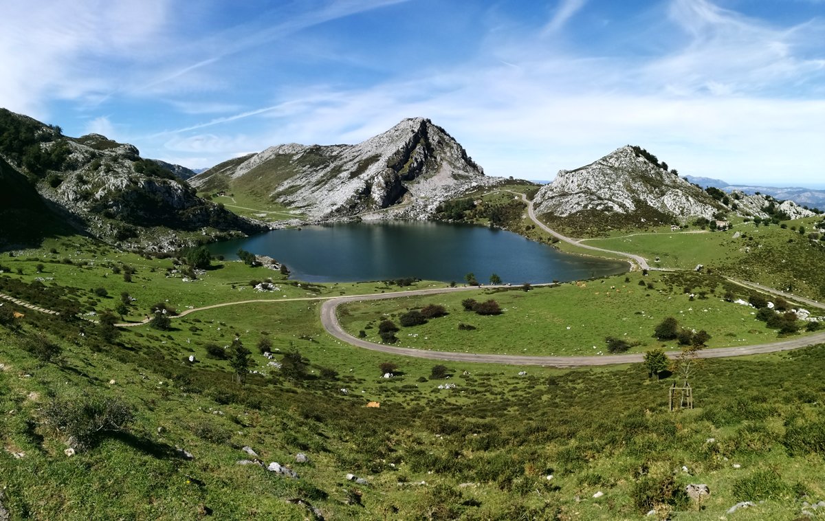 Actividad de ruta guiada por los Lagos de Covadonga, Asturias